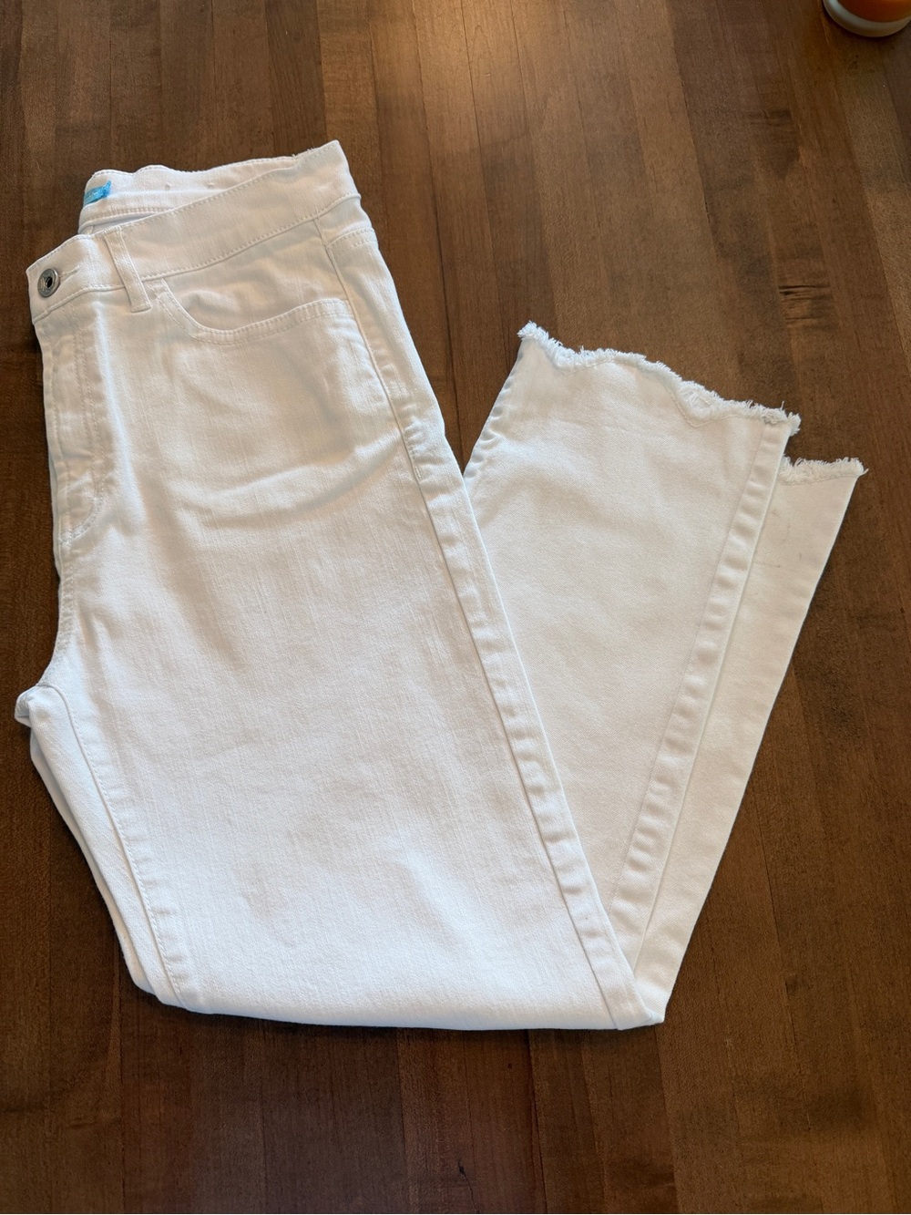 J. McLaughlin Scalloped White Jeans